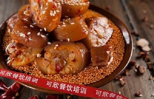 为什么四川凉拌肉好吃，这门调料才是关键——复合酱油！