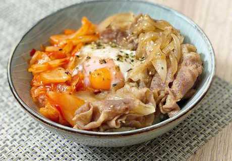 日式牛丼饭_日式牛丼饭念什么