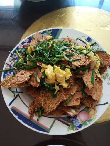 韭菜鸡蛋炒烧饼_韭菜鸡蛋炒烧饼怎么做好吃