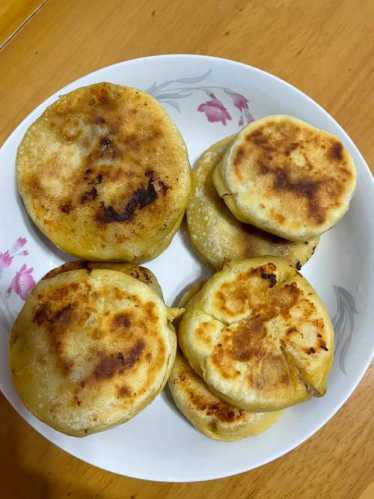 羊肉馅饼的做法_羊肉馅饼的做法大全视频窍门